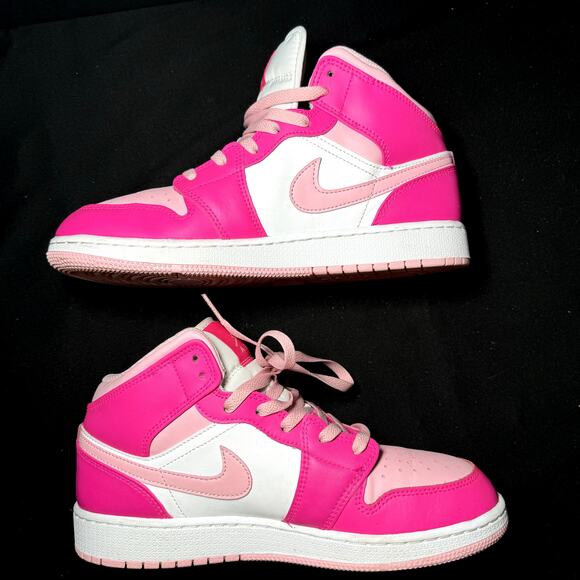 Size 7 - Nike Air Jordan 1 Mid GS Fierce Pink Men's Shoes - Picture 3 of 8